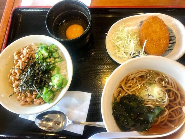 山田うどん 智光山公園店 - サブ画像3