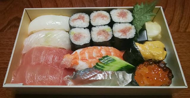 鮨割烹 いいじま - サブ画像1