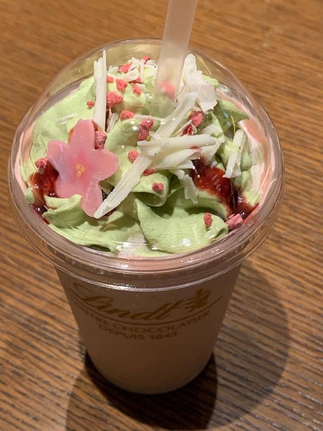 リンツ ショコラ カフェ 三井アウトレットパーク滋賀竜王店 - サブ画像1
