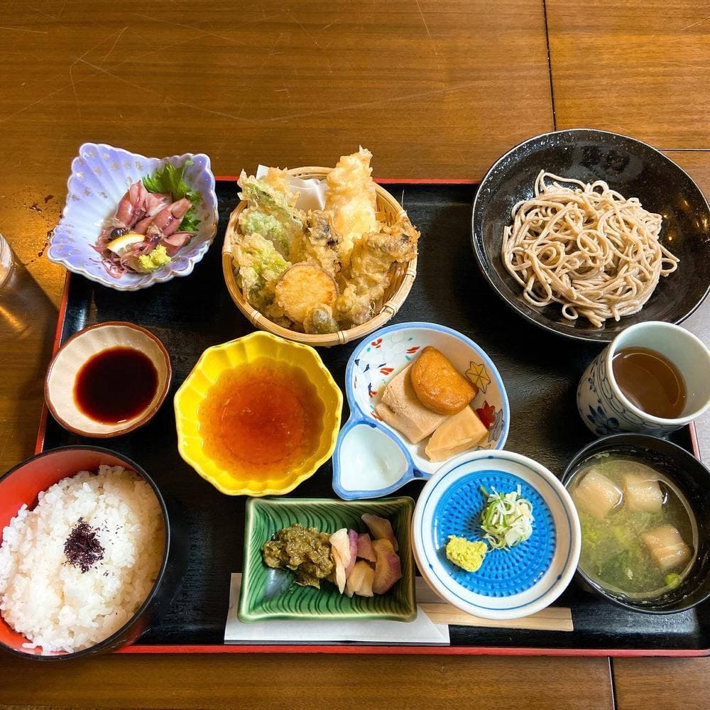 安茂里