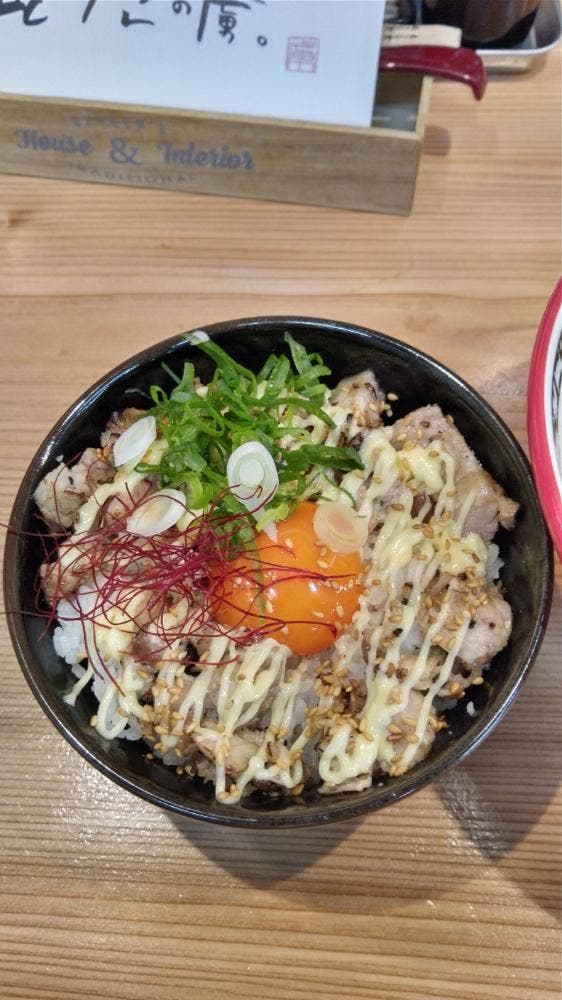 とんこつ愛がとまらない ラーメンとりこ - サブ画像3