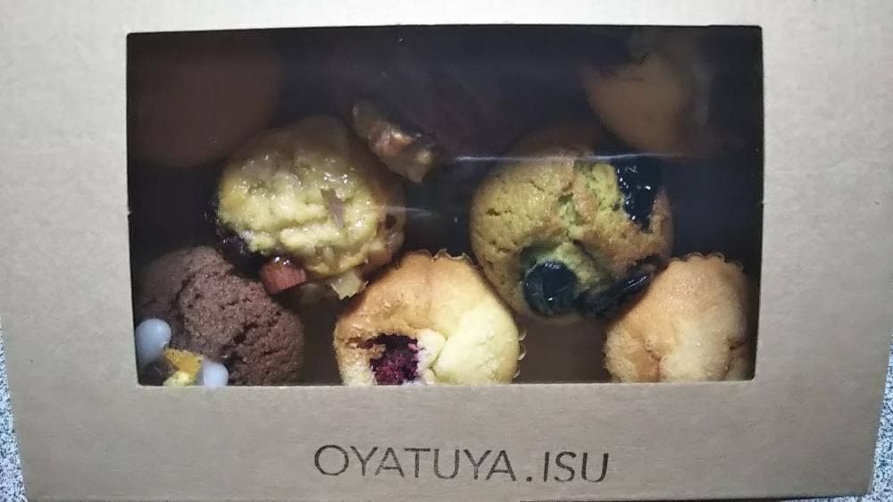 OYATUYA.ISU LUCUA1100店