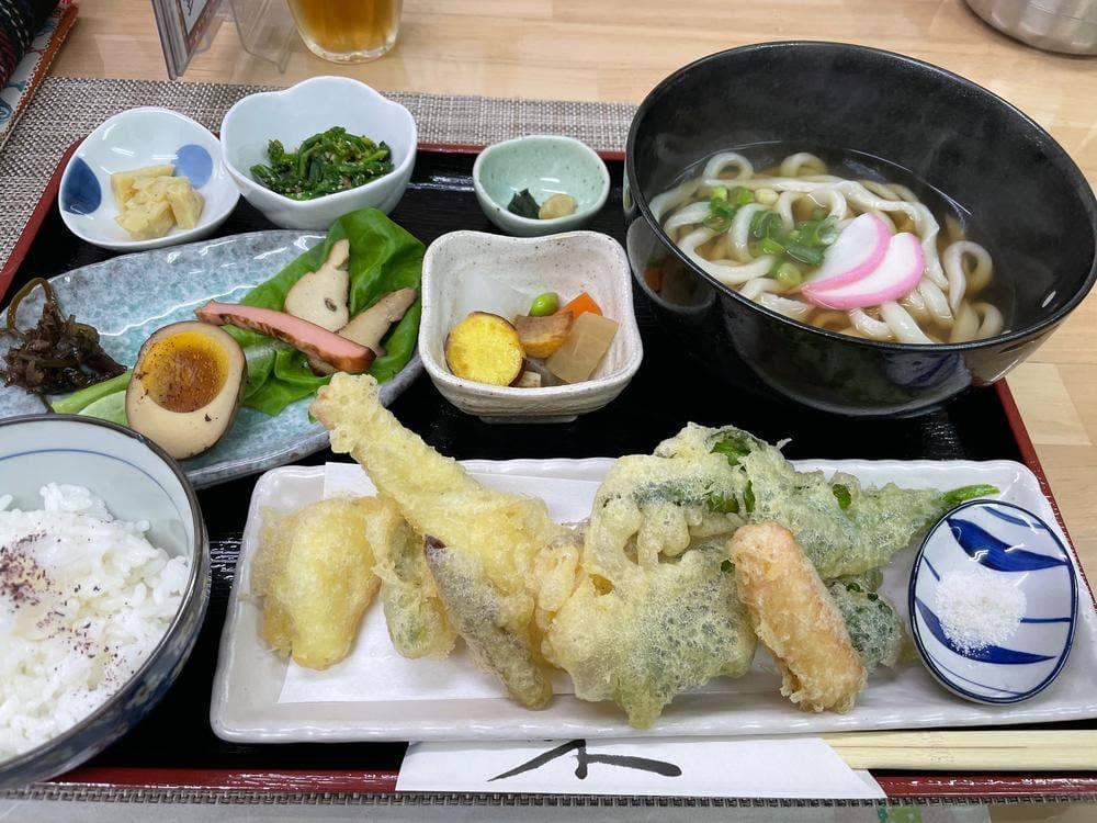 うどん屋 空