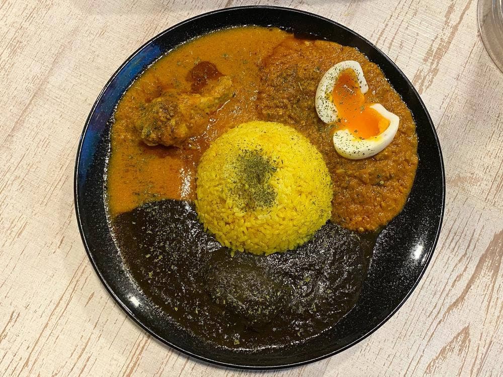 黒岩伽哩