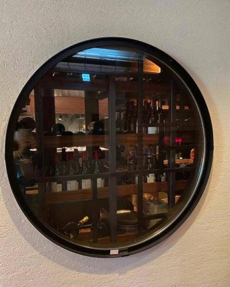 Varies ヴァリエス