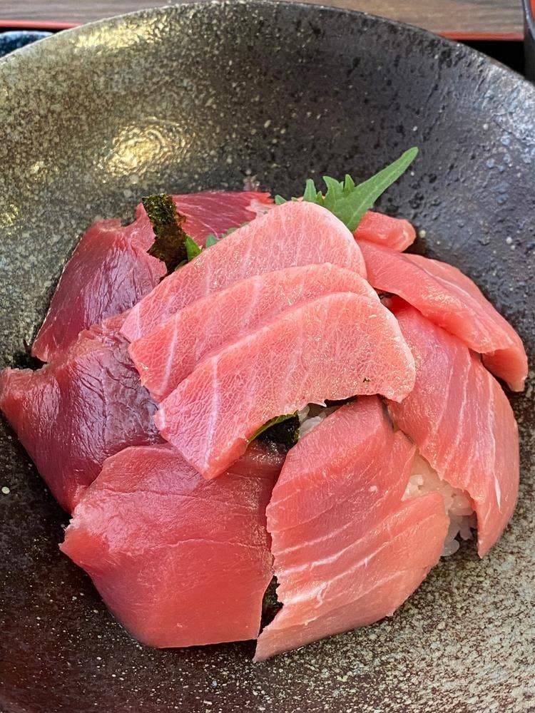 海鮮丼 まぐろ家
