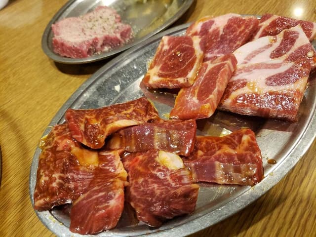 炭火焼肉 雅 - サブ画像1