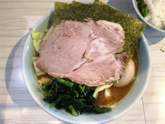 横浜家系ら～めん 武虎家 綱島店 - サブ画像1