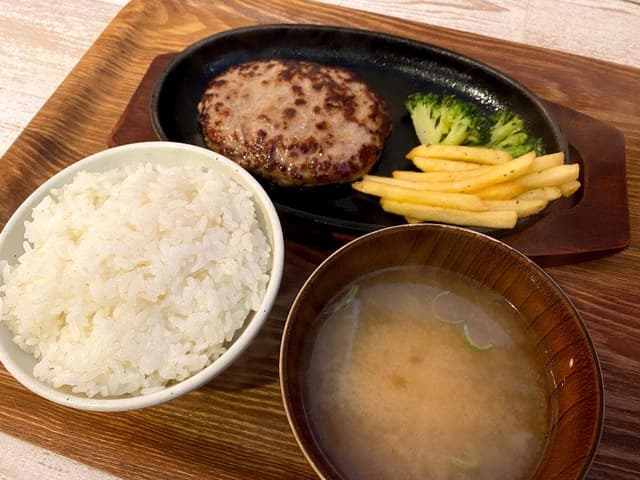ファイヤーバーグ 北18条店 - サブ画像2