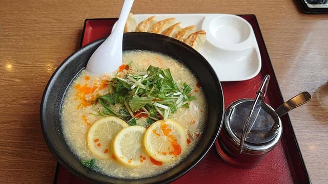 8番らーめん 高岡万葉店 - サブ画像3