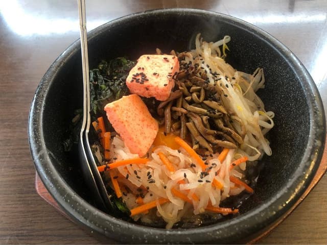石焼ビビンバ屋 みや御苑 済生会前店 - サブ画像1