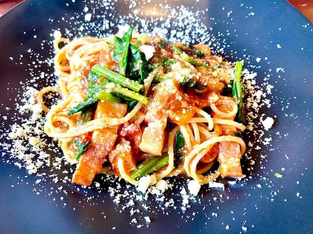 ビストロ Hana - サブ画像2