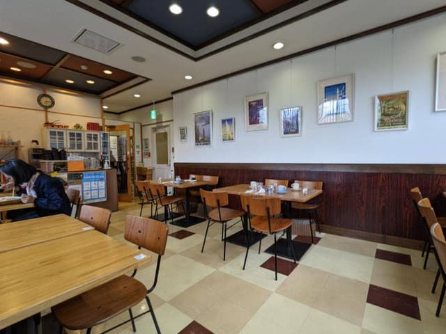 カフェ・ド・ラ・プラス - サブ画像2