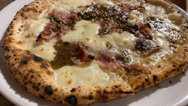 PIZZERIA MIA - サブ画像1