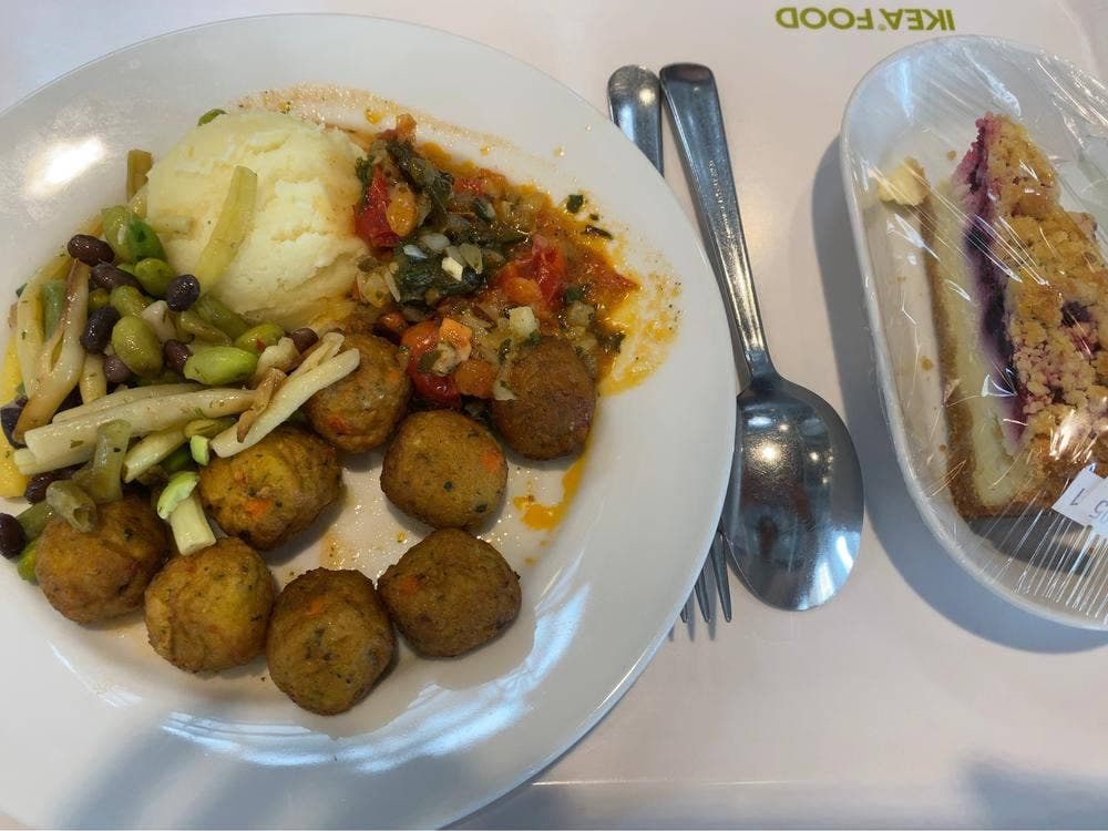 IKEA ビストロ 福岡新宮店