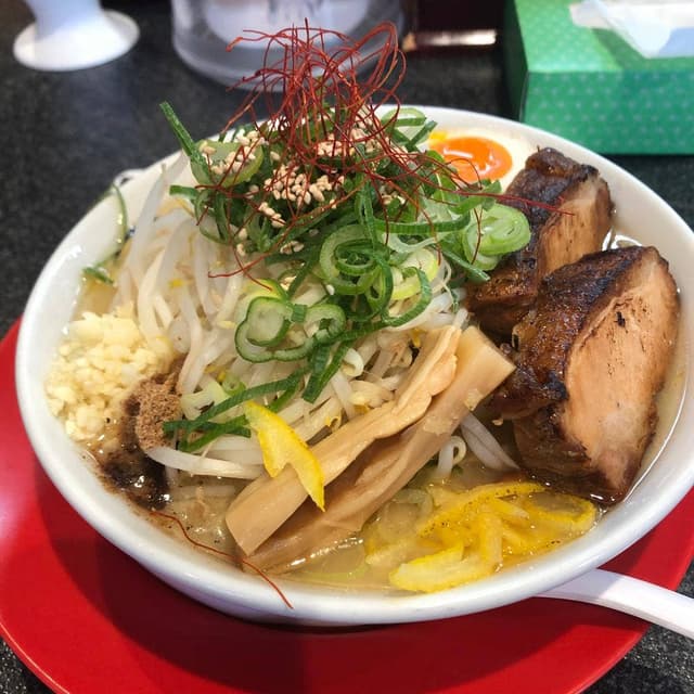 麺屋しずる 蒲郡駅前店 - サブ画像1