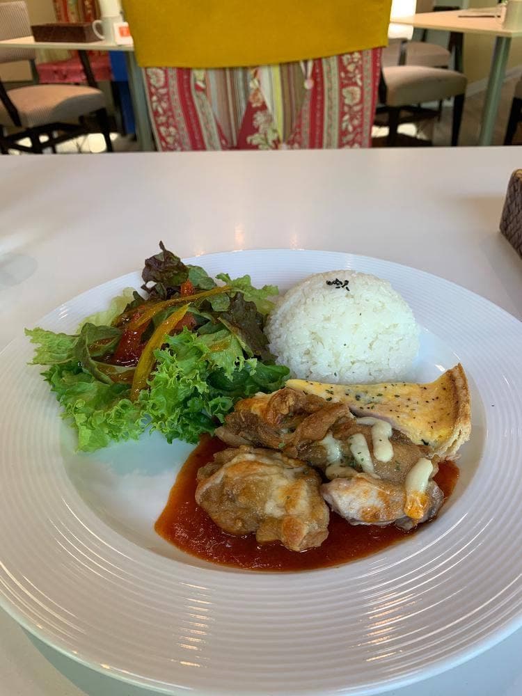 ラ・ポーズの森 カフェ ラ・ポーズ