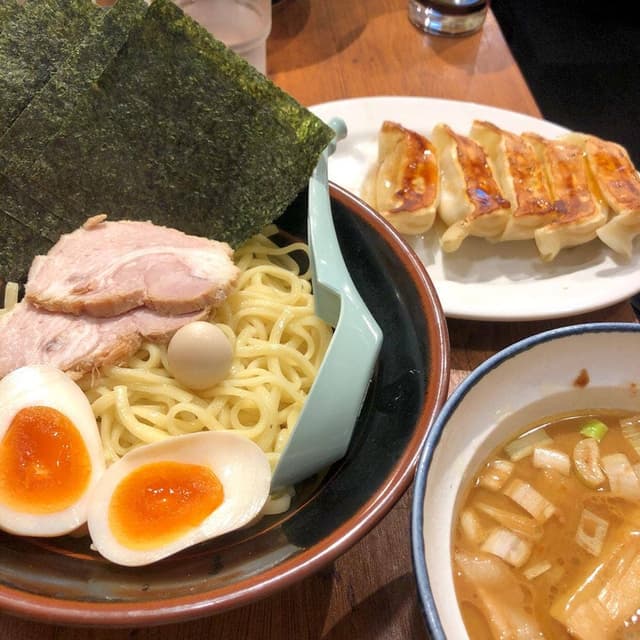 横浜家系ラーメン 極味家 - サブ画像3