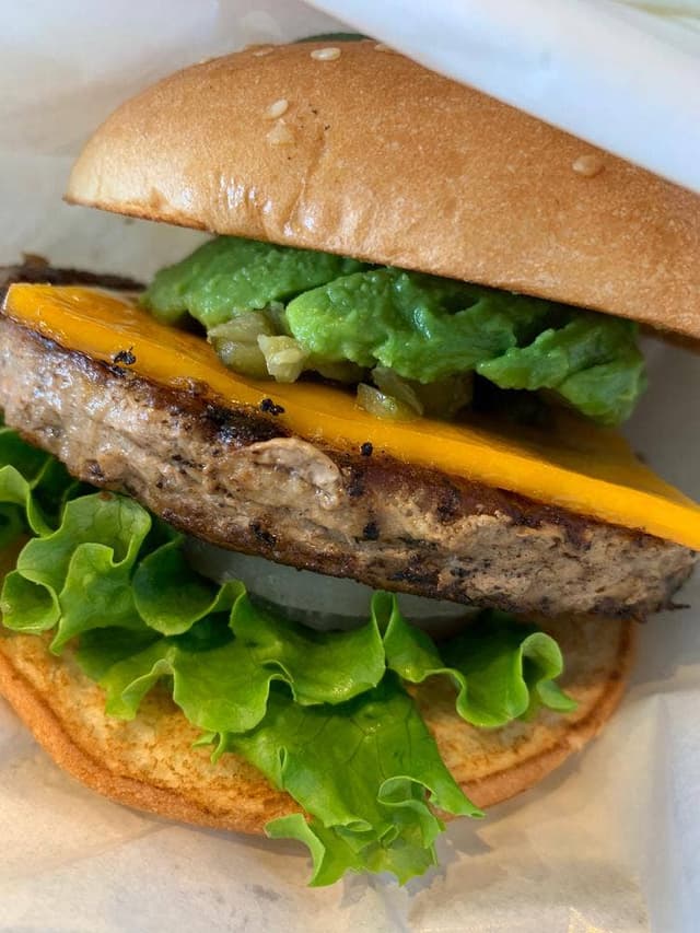 フレッシュネスバーガー 新川崎スクエア店 - サブ画像1