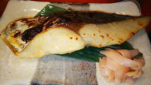 鈴波 栄南店 - サブ画像2
