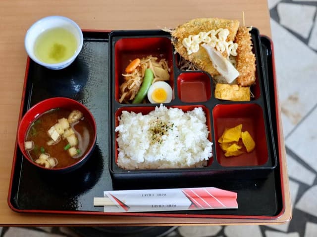 喫茶＆食事 グランデ - サブ画像1
