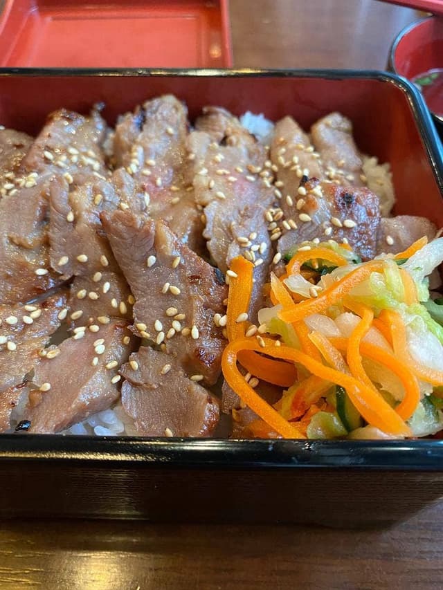 牛タンと日本酒 まつ田屋 伏見店 - サブ画像3