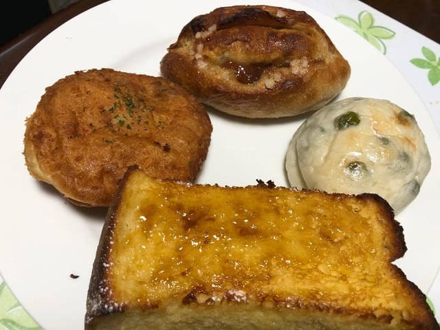 スペイン窯 パンのトラ 八事店 - サブ画像3