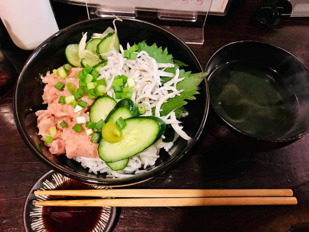 東新宿DININGBAR 海豚