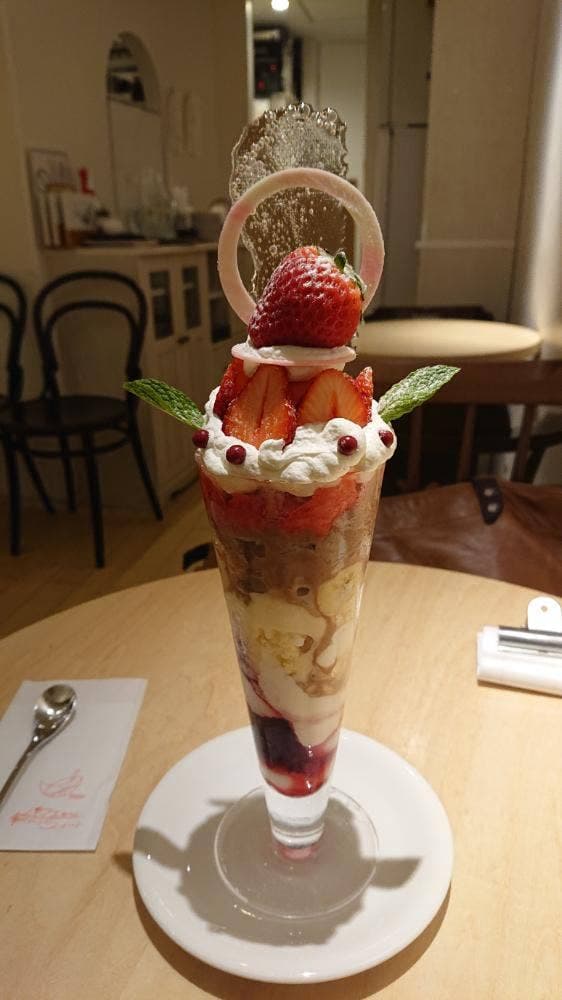 パフェ専門店 幸せのレシピ スイート すすきの店 - サブ画像1