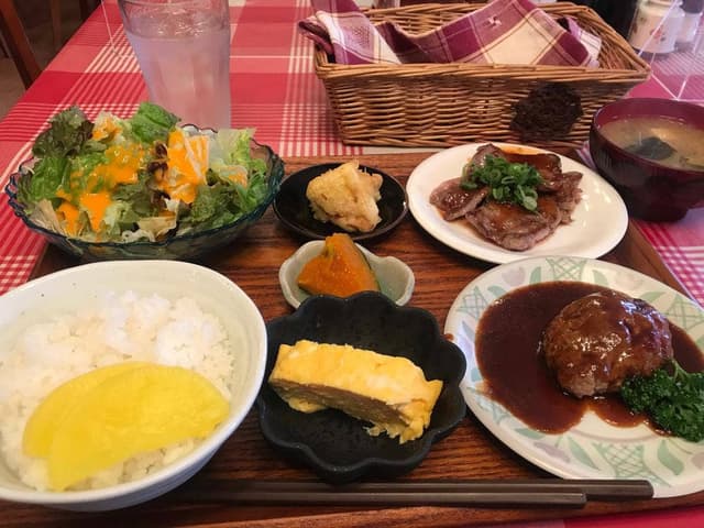 洋食 洋風居酒屋 ロッソ - サブ画像1