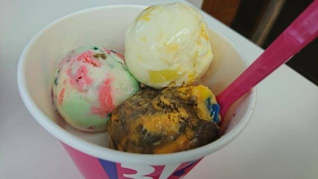 サーティワンアイスクリーム 綾瀬東急ストア店 - サブ画像1