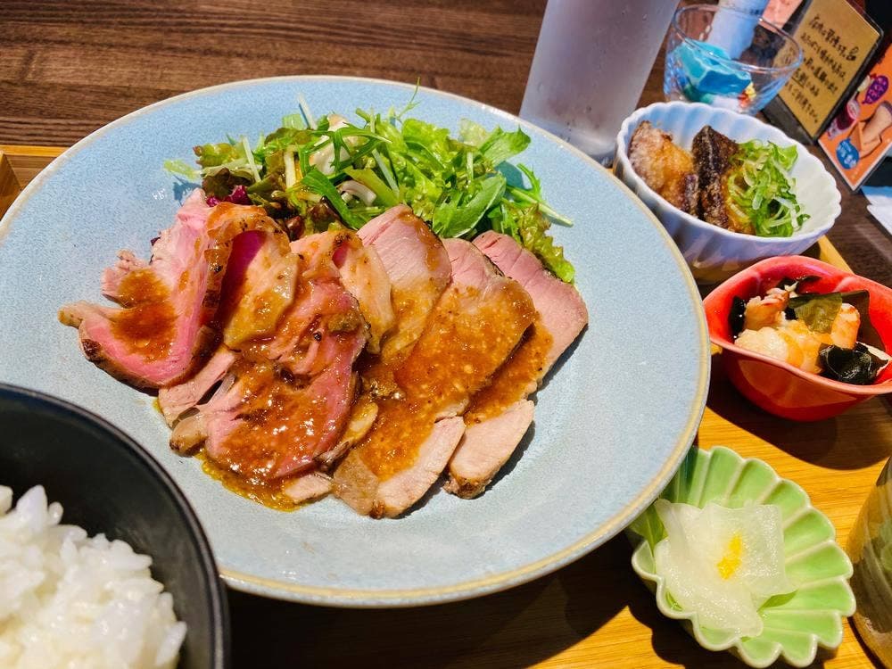 サケホール 益や