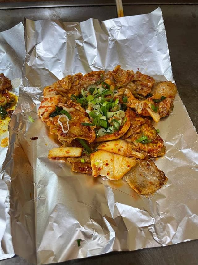 べた焼き 居酒屋 蝸牛 - サブ画像3