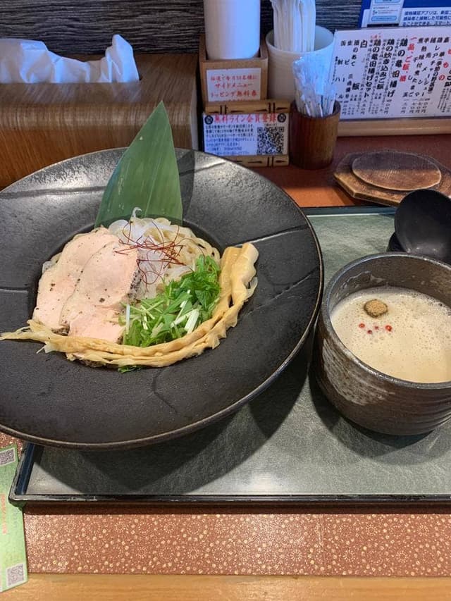 三代目 晴レル屋 多治見本店 - サブ画像1