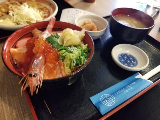 築地活鮮市場 丸の内南口店 - サブ画像2