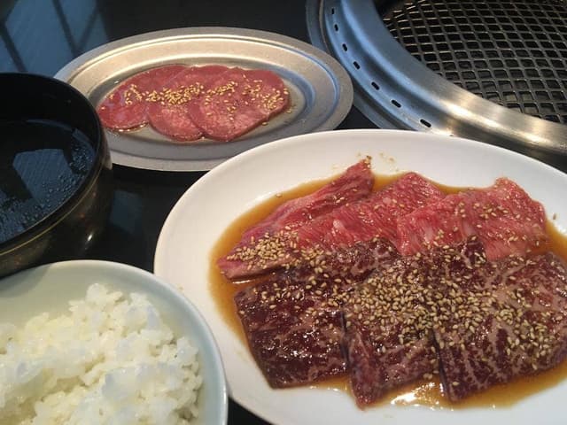 焼肉しゃぶしゃぶ いのうえ - サブ画像1