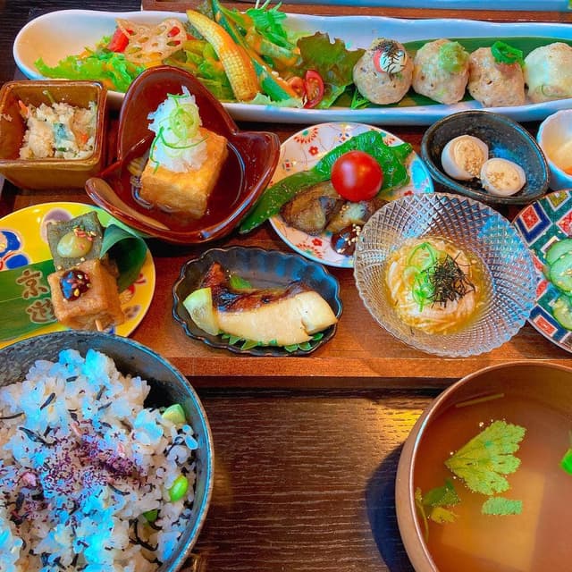 祇園炭火焼 京遊 福井店 - サブ画像1