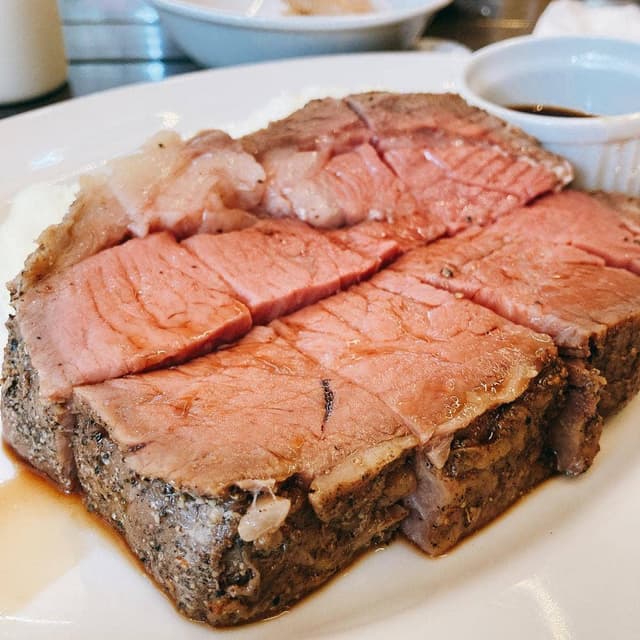 ステーキ&トラットリア カルネジーオ 大手町 - サブ画像2