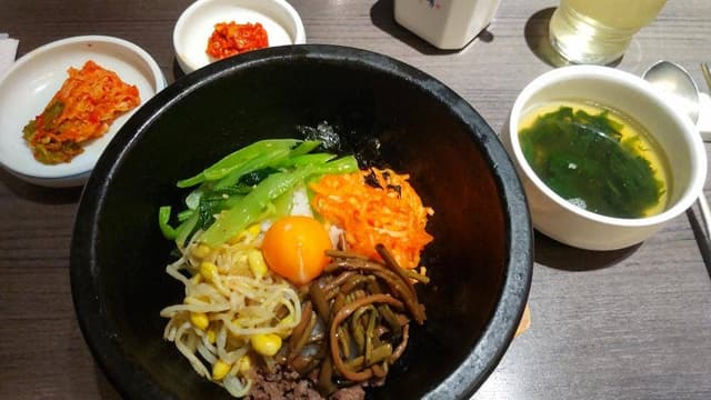 韓国料理 妻家房 横浜高島屋店 - サブ画像2