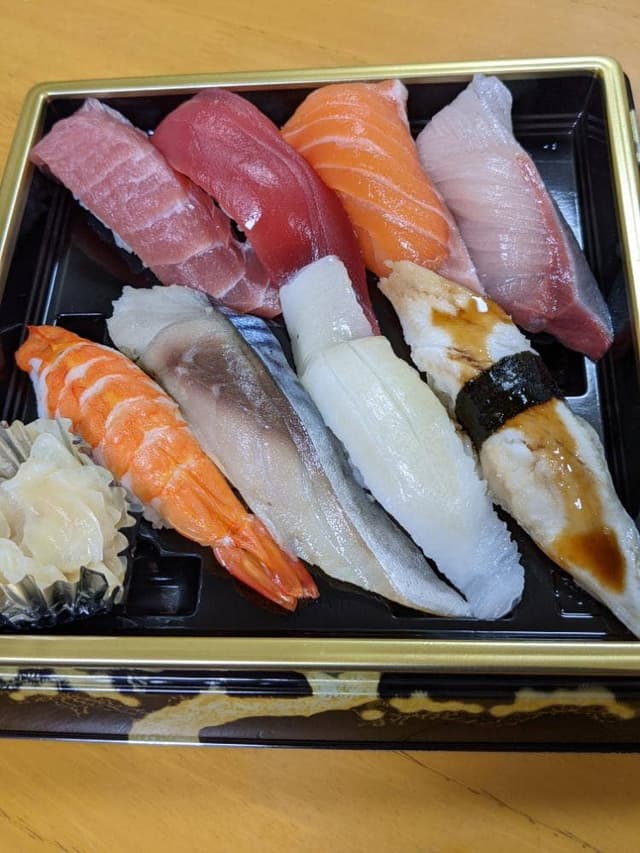 ジャンボおしどり寿司 希望ヶ丘店 - サブ画像1