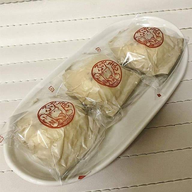 小龍ぶたまん屋 阪急川西能瀬口駅店 - サブ画像1