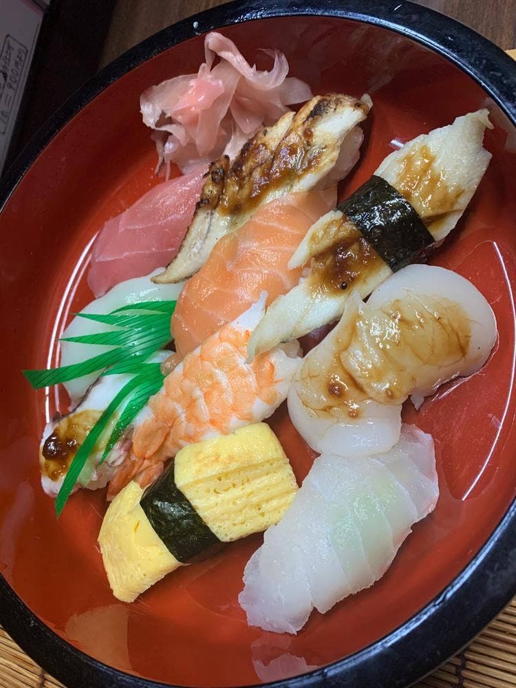 すし処 つるぎ