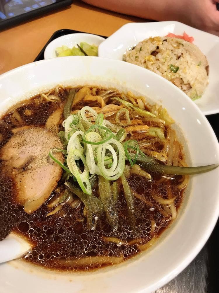 味の時計台 南郷8丁目店