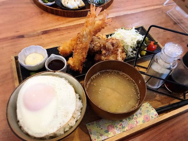 achun cafe - サブ画像1