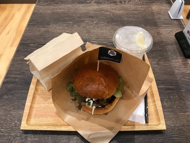 淡路島バーガー コミュニティーフードホール大阪日本橋店 - サブ画像1