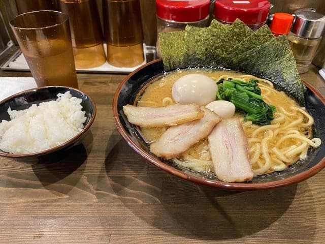 横浜家系ラーメン 金山家 池下店 - サブ画像3