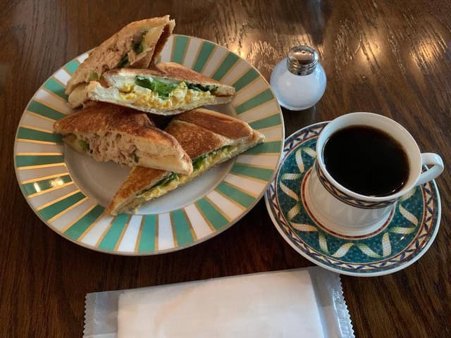 カフェ・ド・ギャルソン - サブ画像1