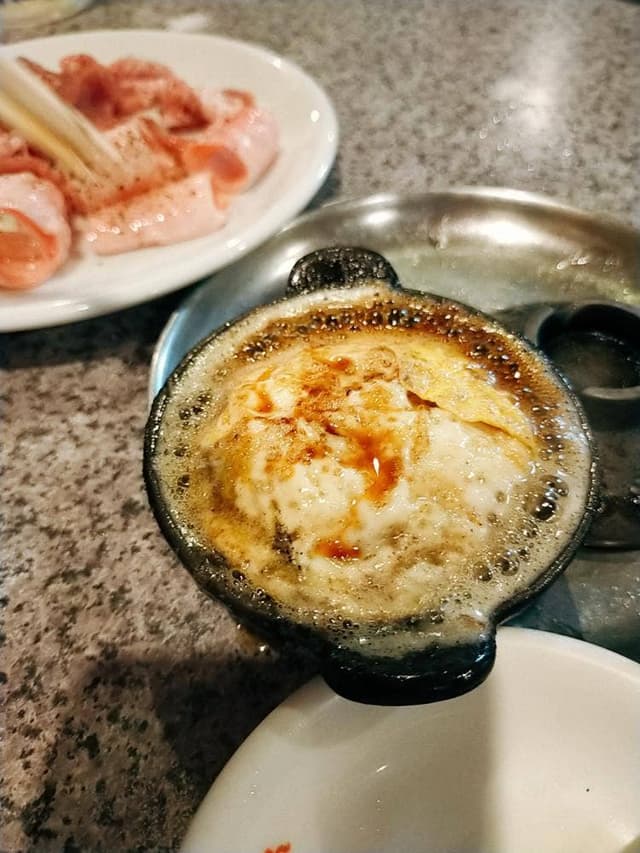 炭火ホルモン焼 しちりん 吉川店 - サブ画像1