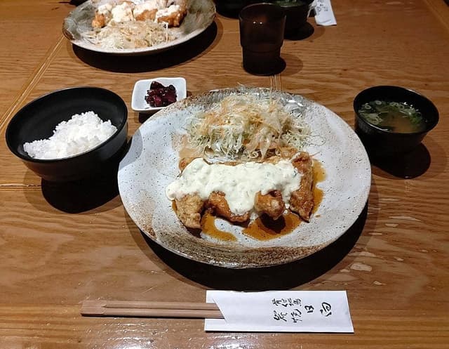 骨付地鶏炭焼 日向 - サブ画像3