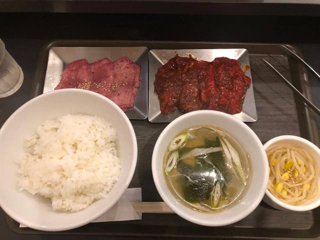 肉と飯 - サブ画像2
